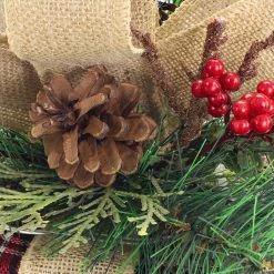 Brand new 🤩 13" Red & Green Medium Giftbox With LED Lights by Ashland® 💯 -Ashlandty Shop 10700062 3